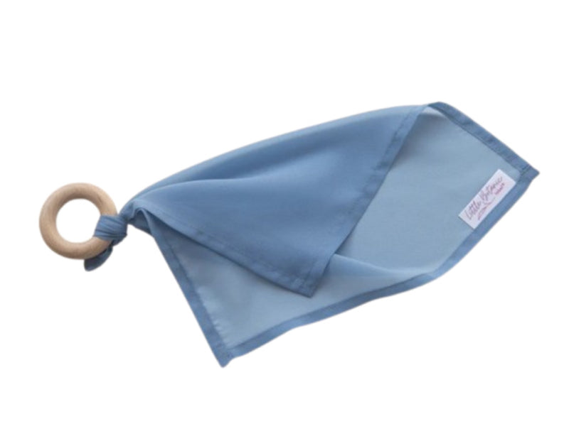 Playcycle speeldoek klein, 30 cm, met houten ring, diverse kleuren