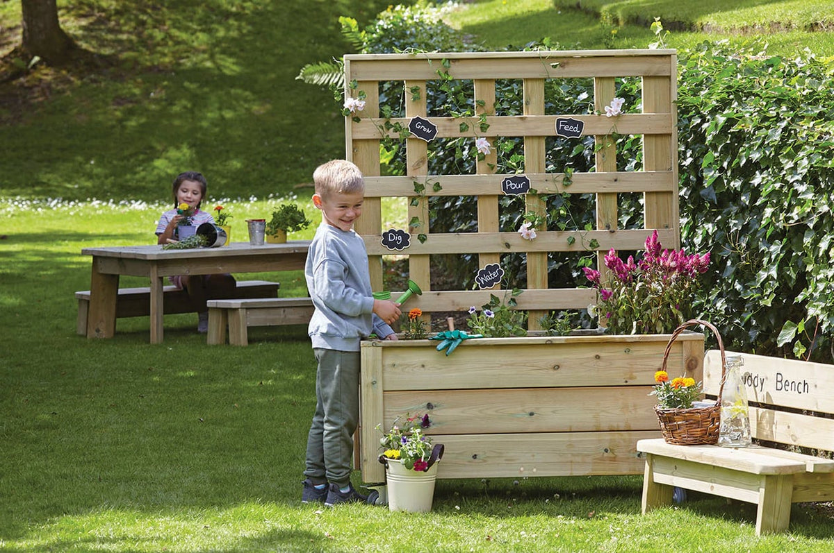 Mobiele plantenbak met latwerk