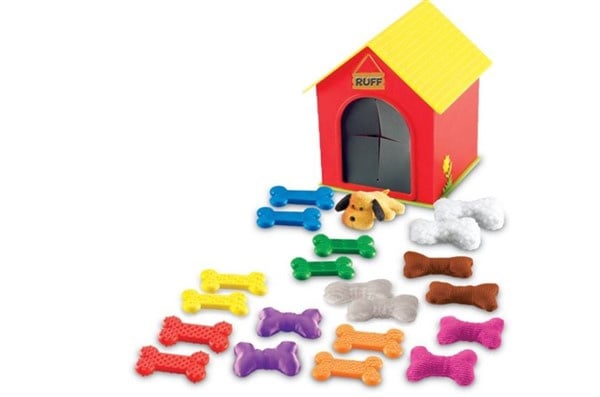Ruff's Doghouse with 20 Bones