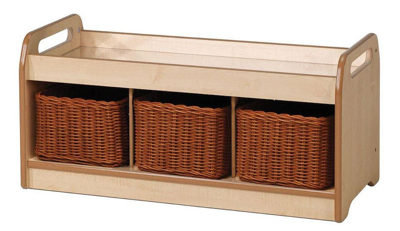 Nice mirrored play table including 3 baskets