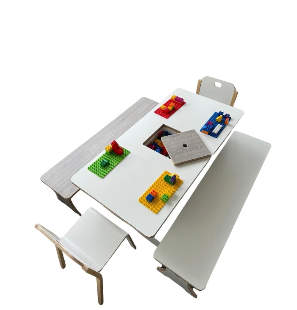 Zitbank t.b.v. de lego-bouwtafel