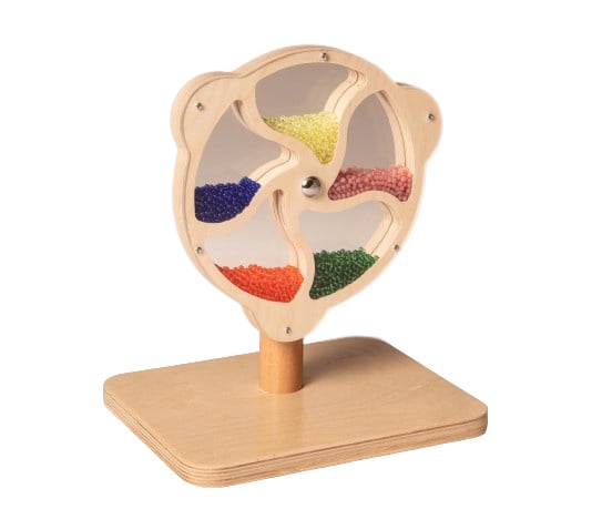 Spinning wheel with beads