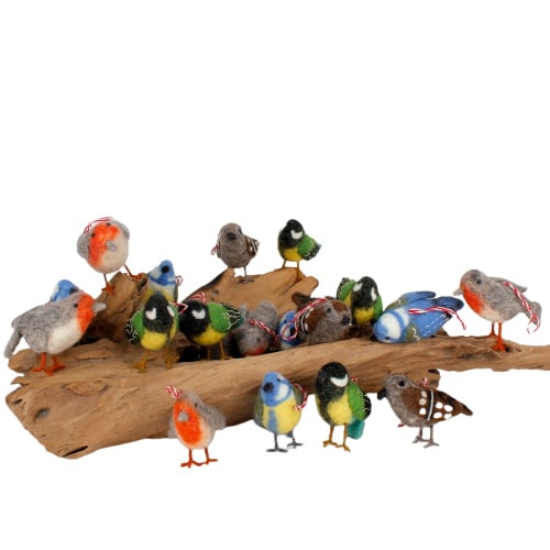 Set of 20 felt garden birds Fairtrade