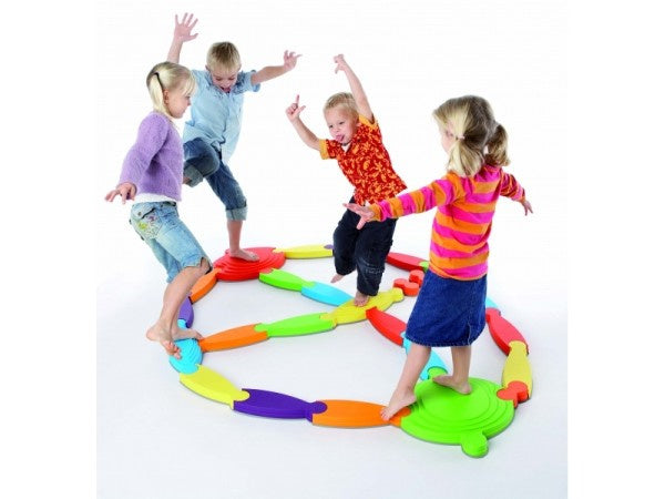 River Landscape 25-Piece Set