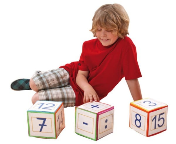 Dice sundry