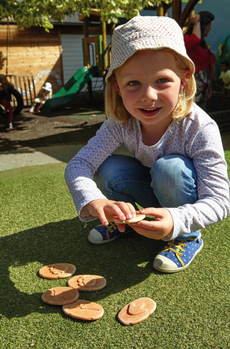 Dinosaur excavation kit
