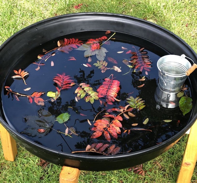 Deep mini tuff tray, 69 cm diameter