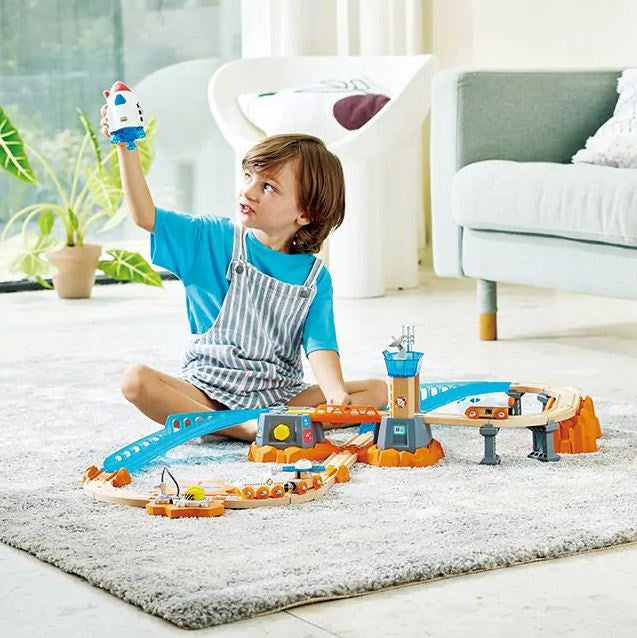 Wooden train set Mars launch