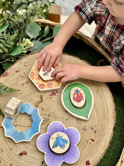 Puzzle: Which insects are hiding in the garden?