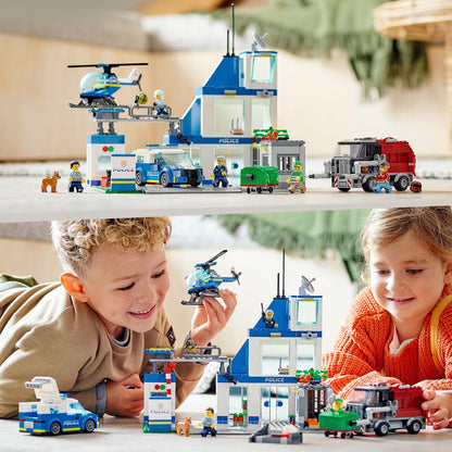 # Lego City Politiebureau en helikopter speelset