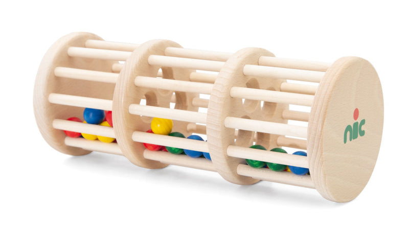 Grote houten rammeltoren