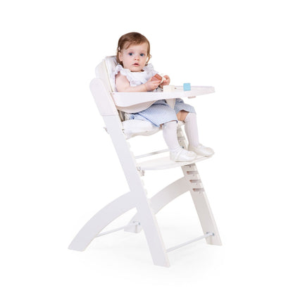 Evosit high chair including tray