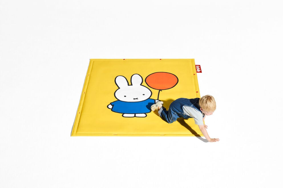 # Fatboy® flying carpet x Miffy orange