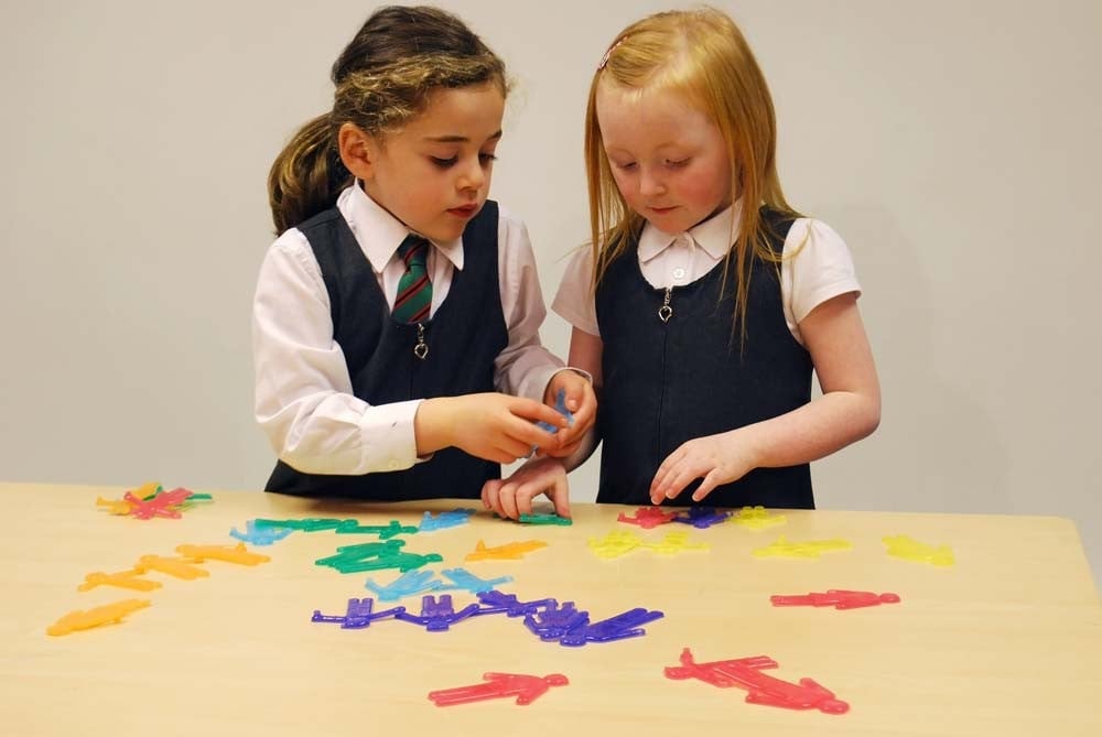 Tickit siliShapes Linking People