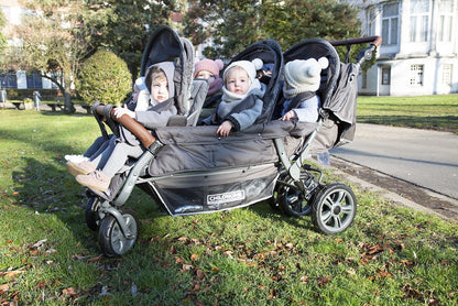# Six-seater stroller incl. rain cover