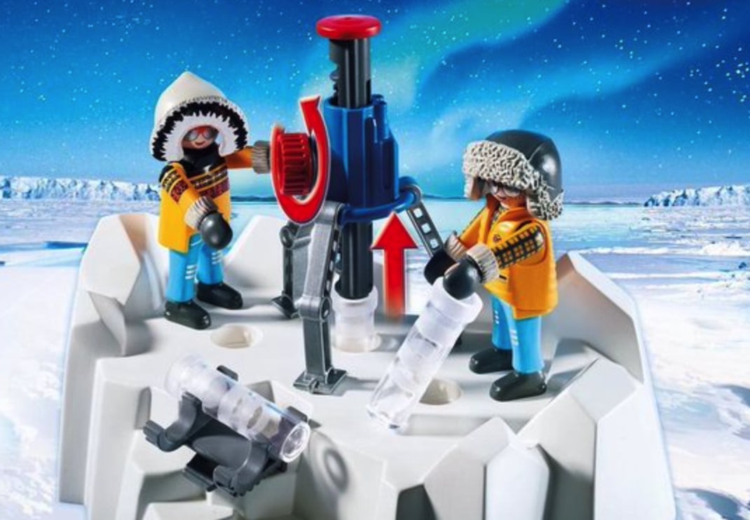 Playmobil Arctic Explorers with Polar Bears, 42 pieces