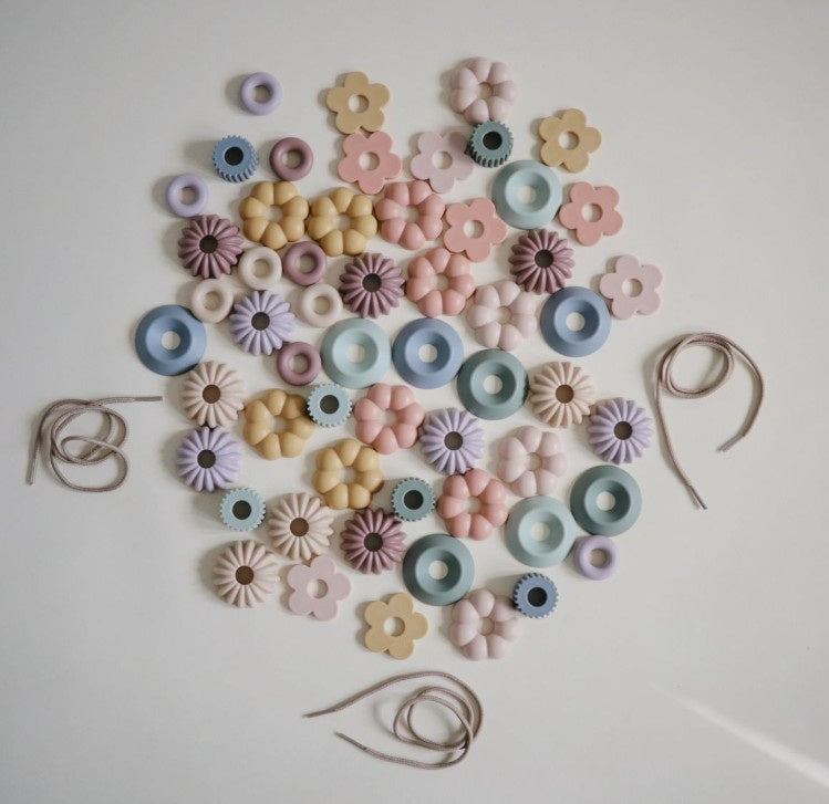 Mushie Flower Bead Lacing Play Set