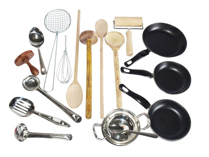 Deluxe Mud Kitchen Play Set, 21-piece