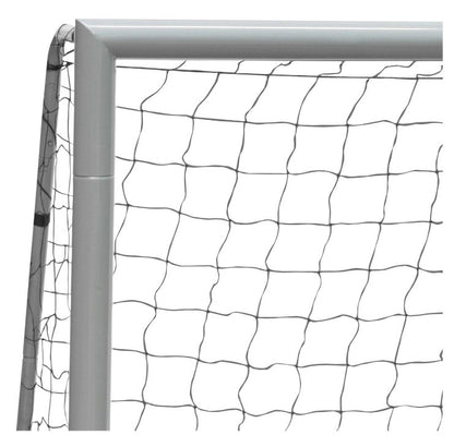 Stalen voetbaldoel