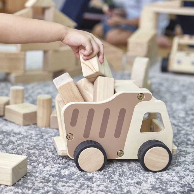 Houten kiepwagen