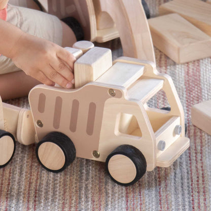 Houten kiepwagen