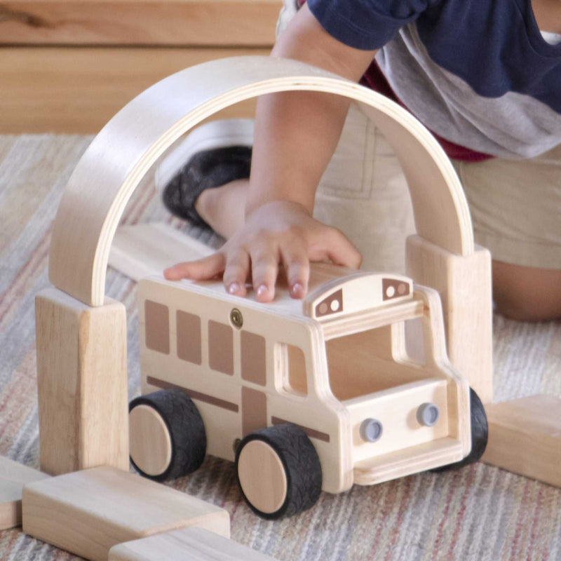 Houten schoolbus
