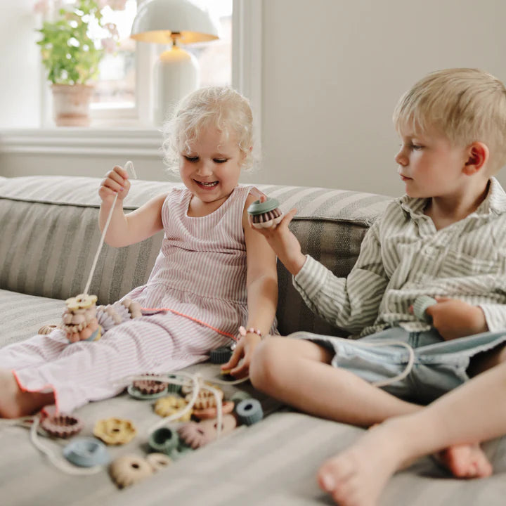 Mushie Flower Bead Lacing Play Set