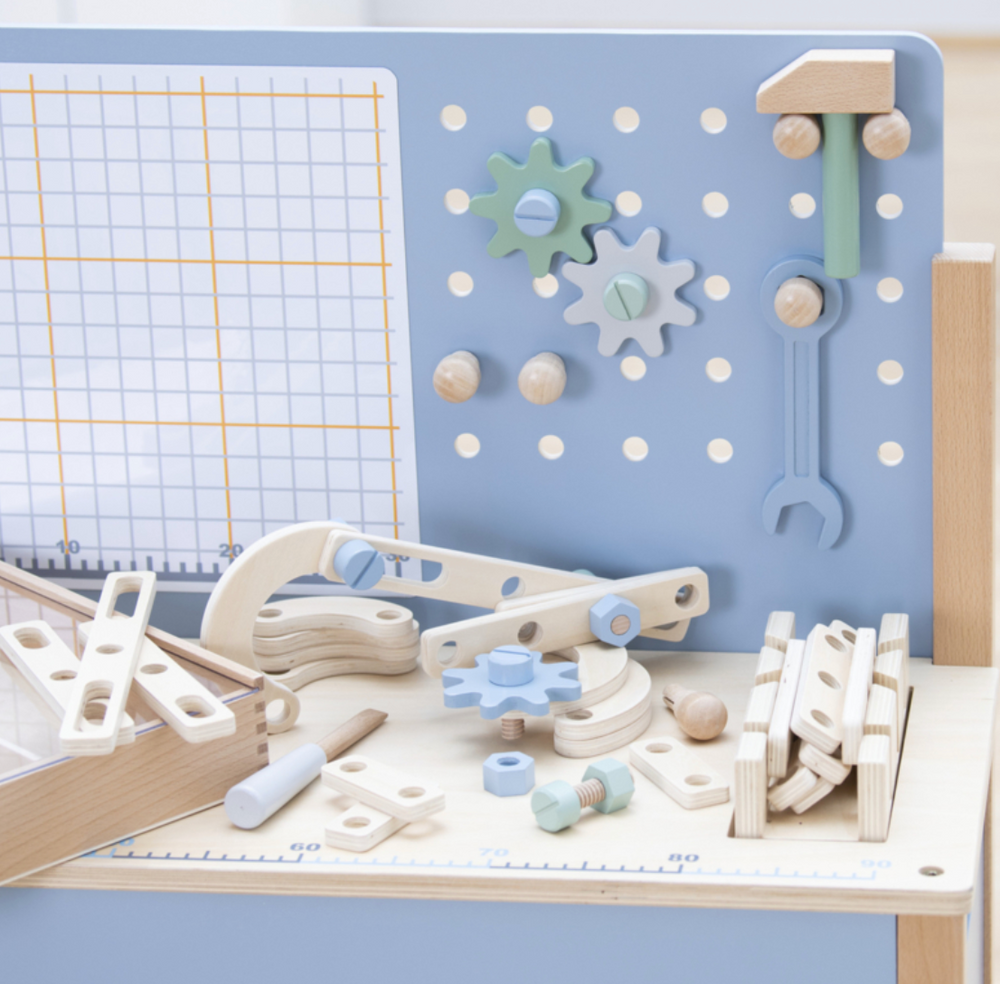 Kinderwerkbank met achterwand