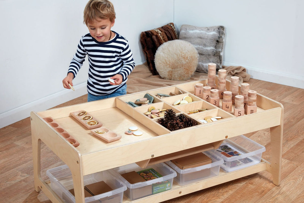 # Discovery table with 4 transparent bins