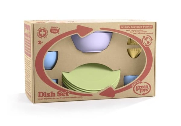 Greentoys Dinnerware Set, 24-piece