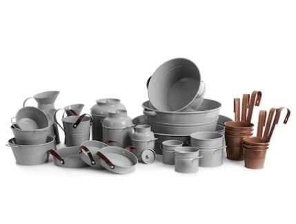 # Large Mud Play Set - 25 pieces