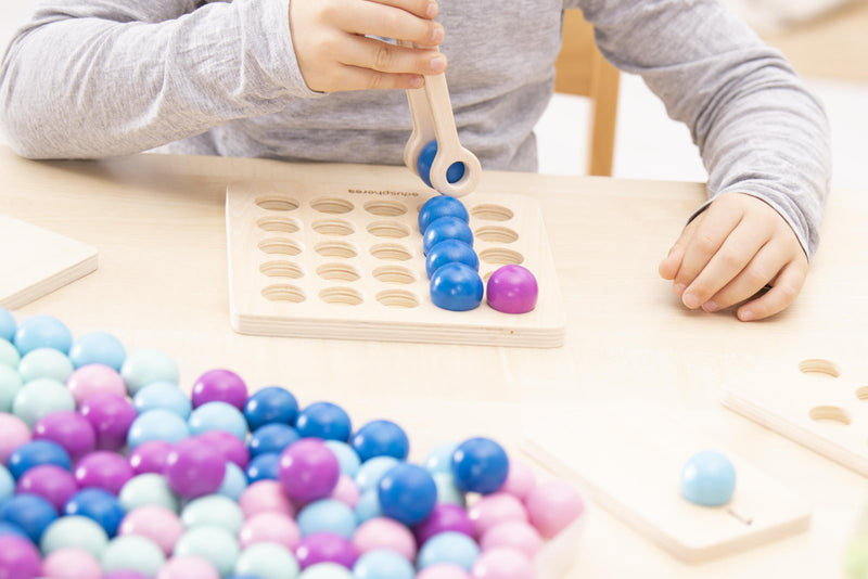 Colorful counting and motor skills set