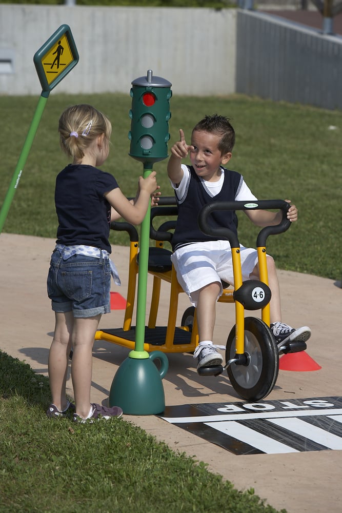 Pilot yellow tricycle 2 seats driewieler