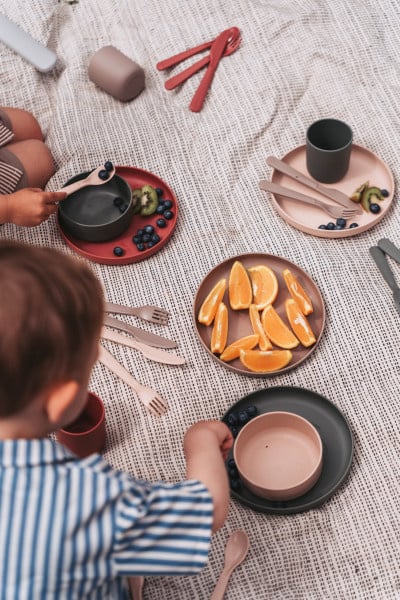 56-piece bio-plastic lunch set