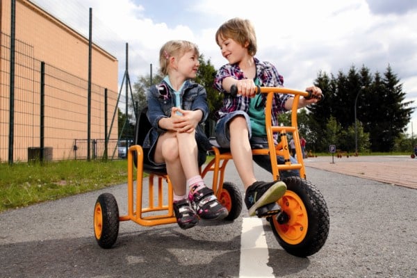 Tricycle sidecar