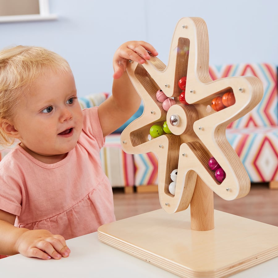 Spinning flower with bubbles